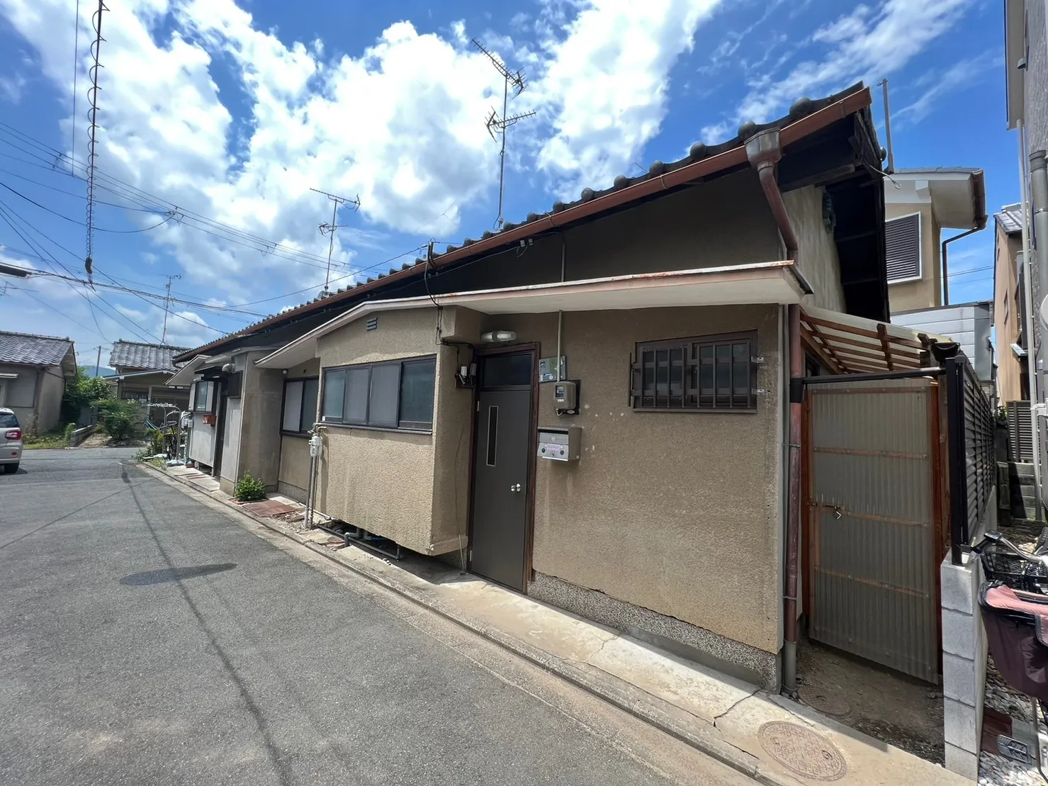 太秦安井二条裏町-平屋